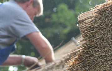 professional Mansfield thatchers